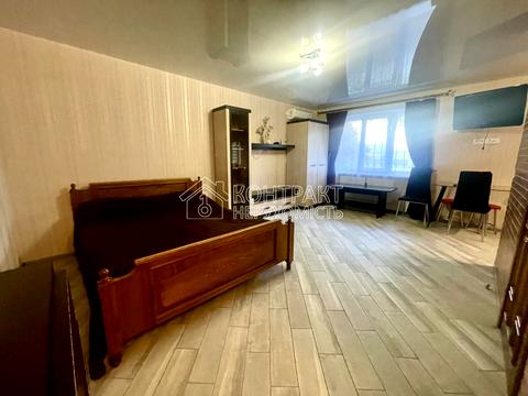 квартира за адресою Космонавтів вул., 3