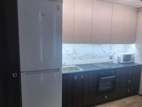 квартира за адресою Сергія Данченка вул., 1