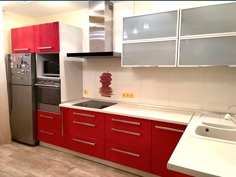 квартира за адресою Срібнокільська вул., 1