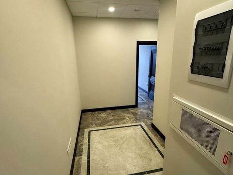 комерційна за адресою Італійський бульв., 1г