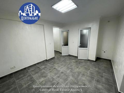 комерційна за адресою Чернівці, Івана Котляревського вул., 10