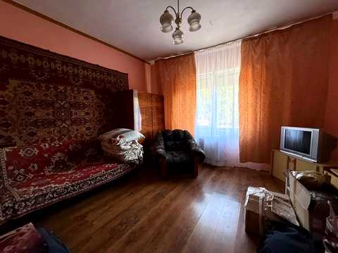 будинок за адресою Центральна
