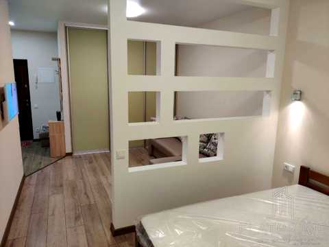 квартира за адресою Юнацька вул., 8