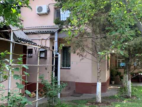 будинок за адресою Братів Бачинських вул. (Радищева), 37