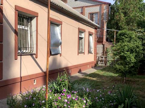 будинок за адресою Братів Бачинських вул. (Радищева), 37