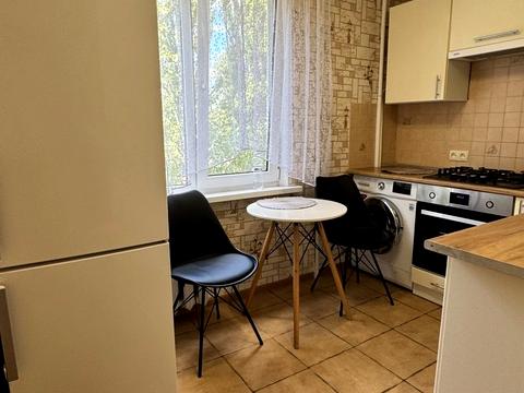 квартира за адресою Давида Ойстраха вул. (Затонського), 6