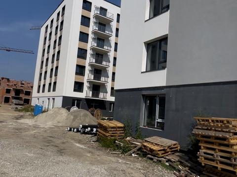квартира за адресою Євгена Коновальця вул., (Будинок 18)