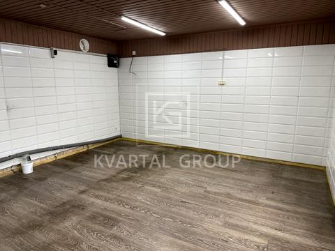 комерційна за адресою Авіаконструктора Антонова вул., 1