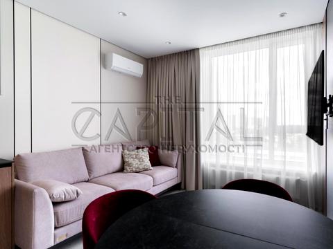 квартира за адресою Регенераторна вул., 4 к17