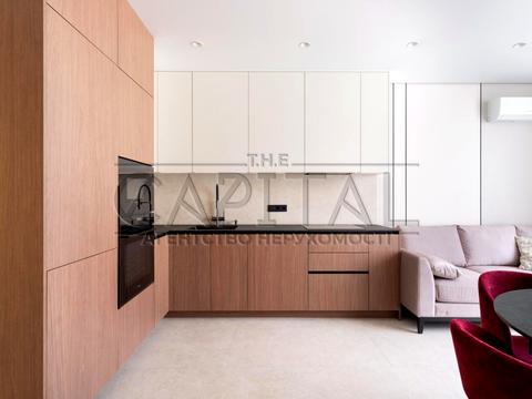 квартира за адресою Регенераторна вул., 4 к17
