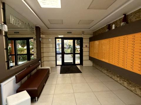 квартира за адресою Сім'ї Кульженків вул. (Петра Дегтяренка), 31-Б