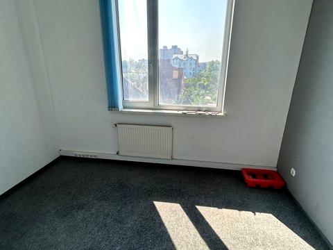 комерційна за адресою Георгія Тороповського вул. (Івана Дубового), 2