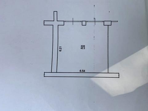комерційна за адресою Берегова вул., 18