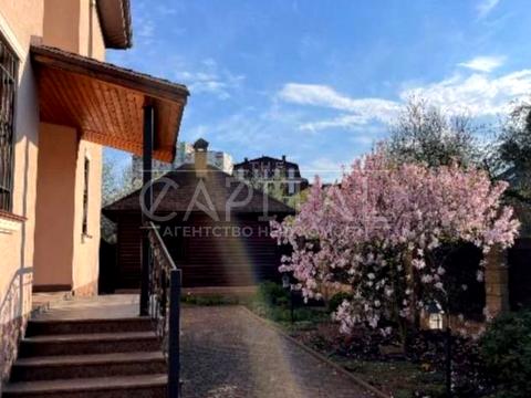 коммерческая по адресу Григорія Гуляницького ул., 32А