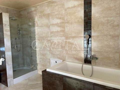 коммерческая по адресу Григорія Гуляницького ул., 32А