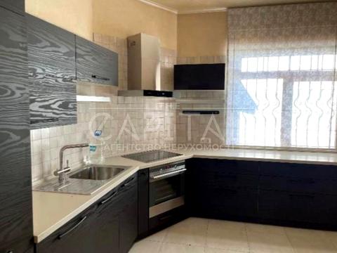 коммерческая по адресу Григорія Гуляницького ул., 32А
