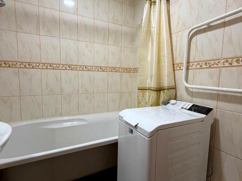 квартира за адресою Андрія Мельника вул., 4