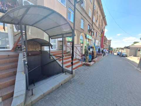 комерційна за адресою Базарна вул. (Анголенка), 20