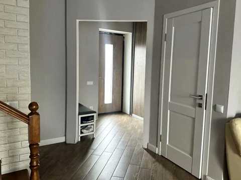 будинок за адресою Орхідейна, 35