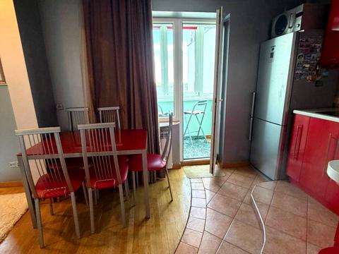 квартира за адресою Прирічна вул., 31