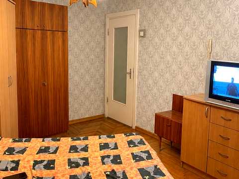 квартира за адресою Героїв 128-ї Бригади вул. (8 Березня), 20