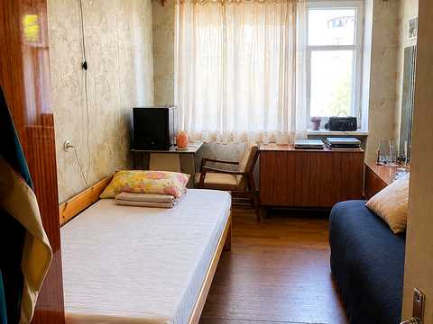 квартира за адресою Героїв 128-ї Бригади вул. (8 Березня), 20