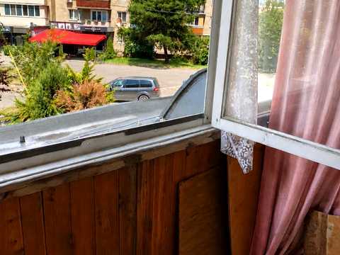 квартира за адресою Героїв 128-ї Бригади вул. (8 Березня), 20