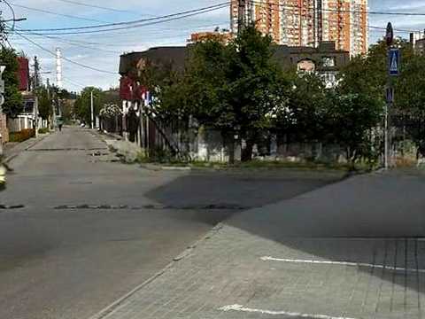 комерційна за адресою Осіння вул., 71