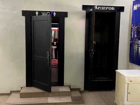 коммерческая по адресу Добровольців ул. (Комарова), 22