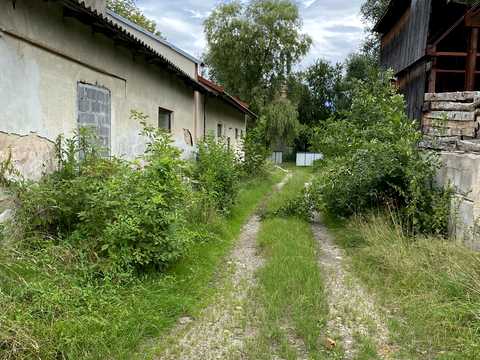 коммерческая по адресу Добровольців ул. (Комарова), 22