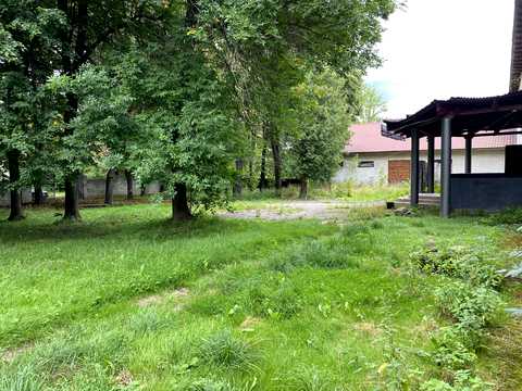 коммерческая по адресу Добровольців ул. (Комарова), 22
