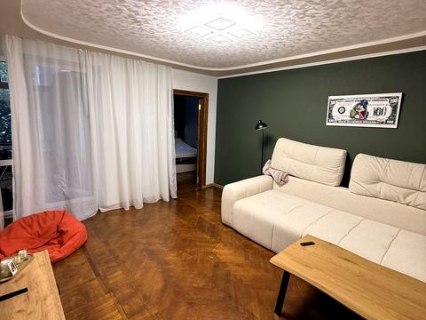 квартира по адресу Героев Сталинграда просп., 146-Б