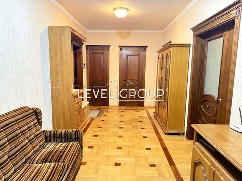 квартира за адресою Михайла Максимовича вул. (Онуфрія Трутенка), 3-Г