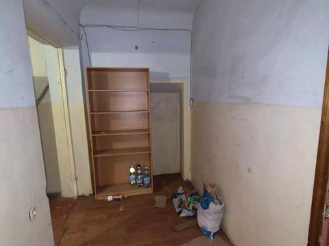 комерційна за адресою Шахтарської Слави пл. (Дзержинського), 1