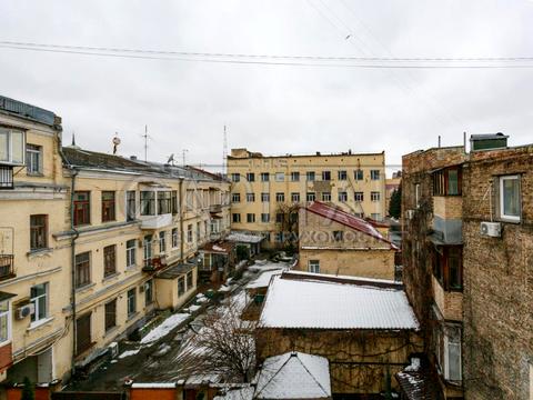 квартира по адресу Константиновская ул., 1