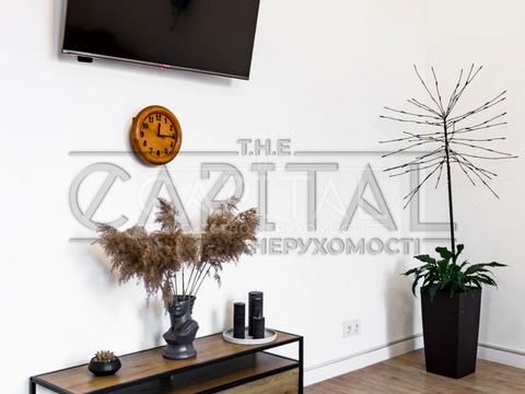 квартира по адресу Константиновская ул., 1