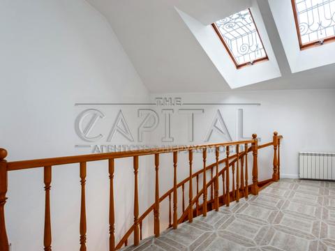 квартира по адресу Константиновская ул., 1