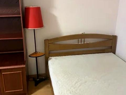 1872678143542547
