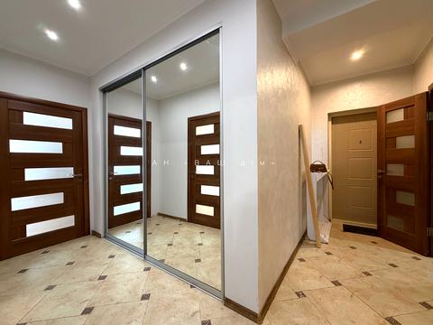 квартира за адресою Дмитра Коцюбайла вул., 3