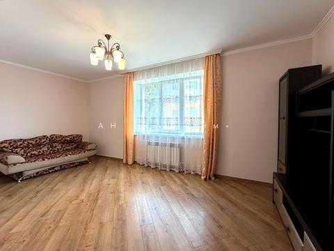 квартира за адресою Дмитра Коцюбайла вул., 3