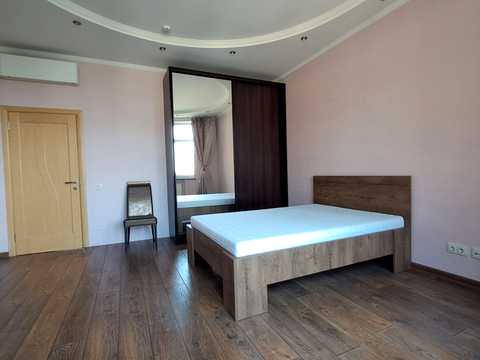 квартира за адресою Старонаводницька вул., 6-Б