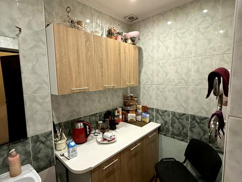 комерційна за адресою Михайлівська вул., 24-А