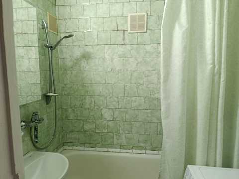 квартира за адресою Космонавтів вул., 4