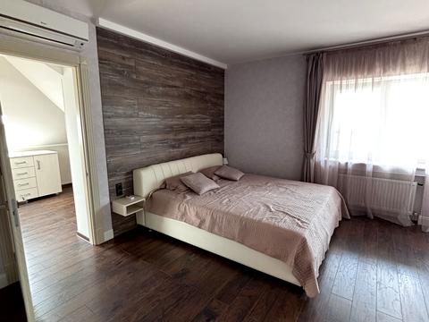 квартира за адресою Вишнева вул., 1