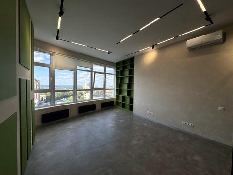 комерційна за адресою Кловський узвіз, 7a
