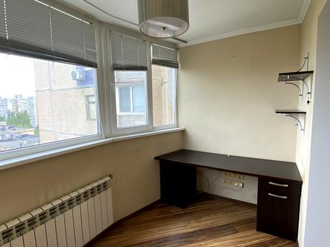 квартира за адресою Князя Володимира Великого просп., 83