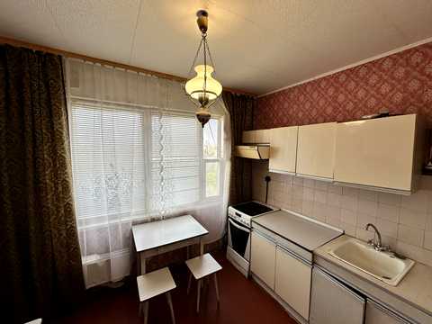 квартира за адресою Озерна вул., 24