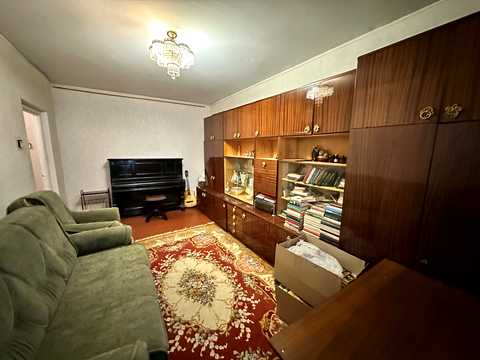 квартира за адресою Озерна вул., 24