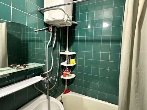 квартира за адресою Озерна вул., 24