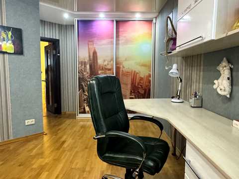 квартира по адресу Богдана Хмельницкого ул., 1-Б